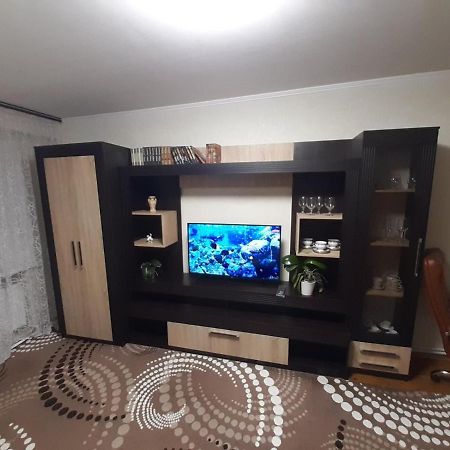 Двокімнатна Apartment Shepetivka Ngoại thất bức ảnh
