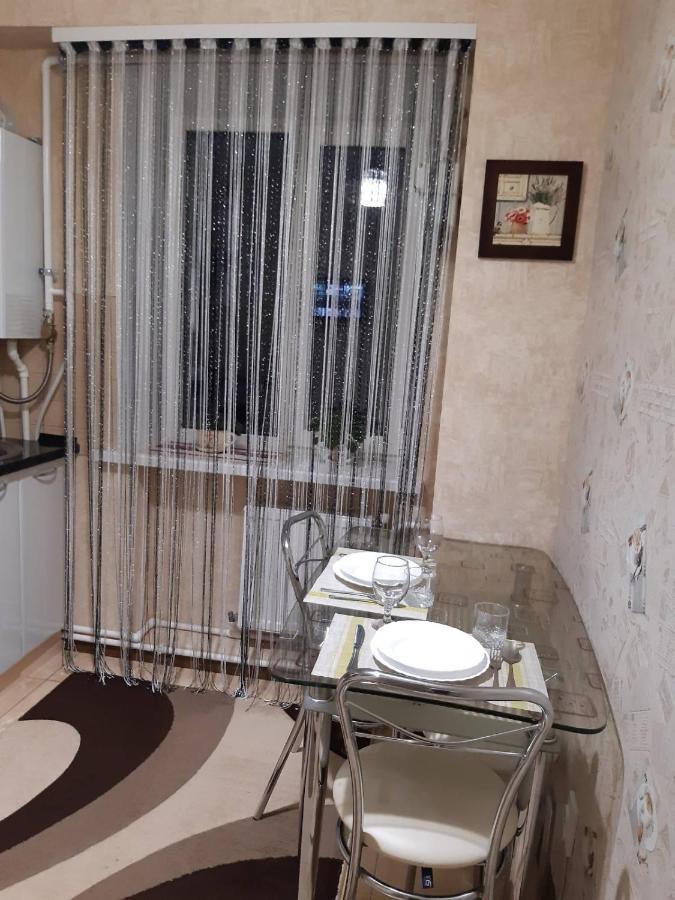 Двокімнатна Apartment Shepetivka Ngoại thất bức ảnh