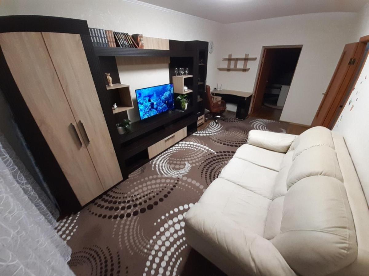 Двокімнатна Apartment Shepetivka Ngoại thất bức ảnh