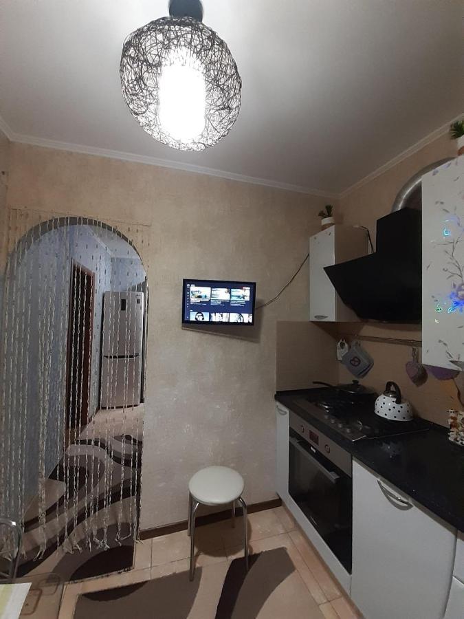 Двокімнатна Apartment Shepetivka Ngoại thất bức ảnh